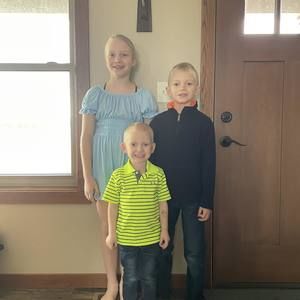 Meet your Posher, Crystal